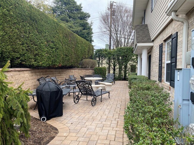 Foto del edificio - 7 Dominick Ct