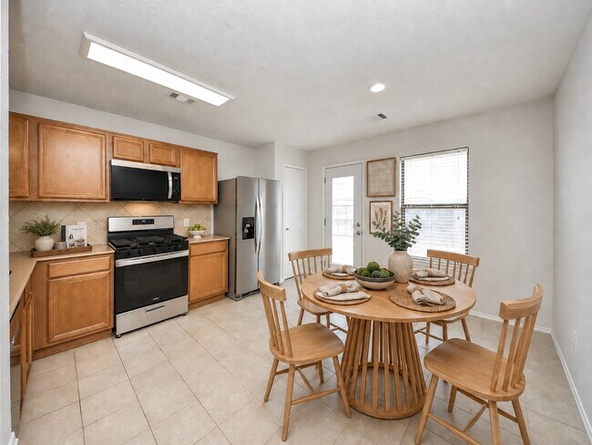 Foto del edificio - 2930 Ribbon Creek Way