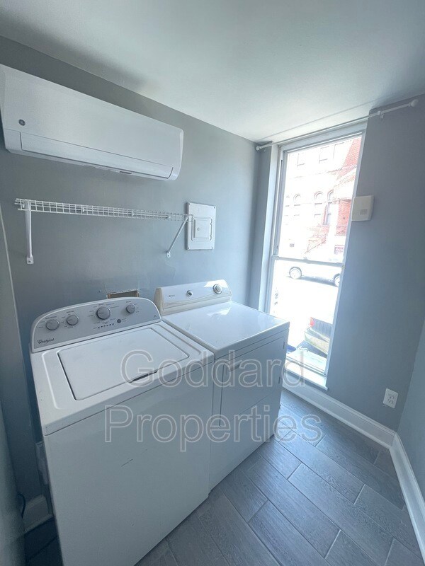 Foto del edificio - 1434 Light St