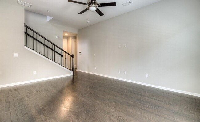 Foto del edificio - 6728 Cadence Blvd