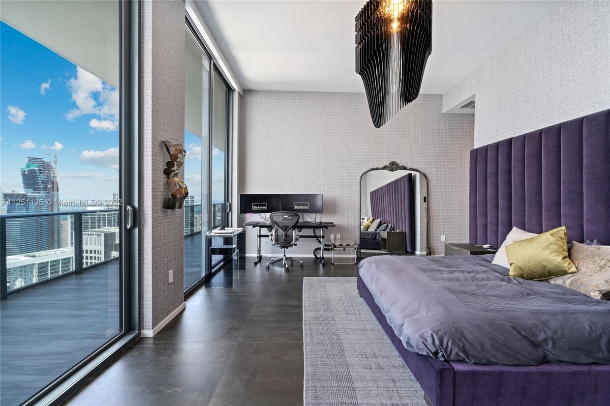 Primary Photo - 801 S Miami Ave