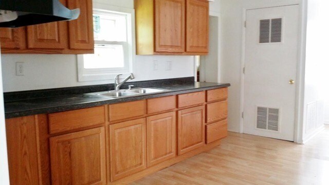 Foto del edificio - 39096 N Evergreen Ave