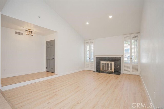Foto del edificio - 812 San Juan Ln