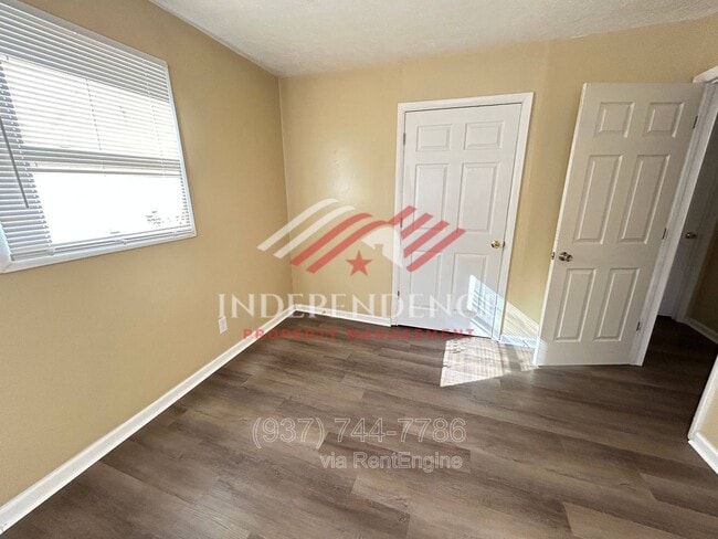 Building Photo - 4381 Marlowe St