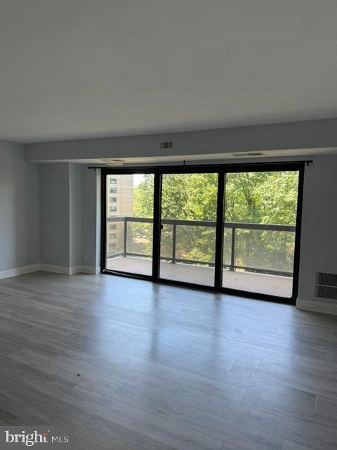 Building Photo - 203 Yoakum Pkwy