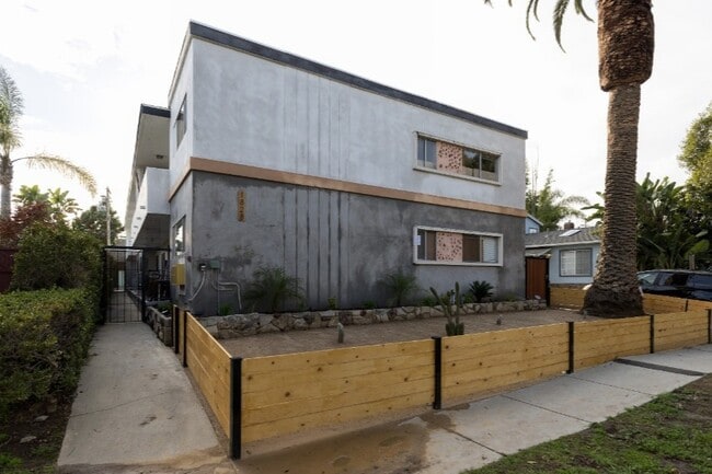 Building Photo - 1828 10th St