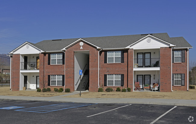 Auburn Ridge Apartments - Auburn Ridge