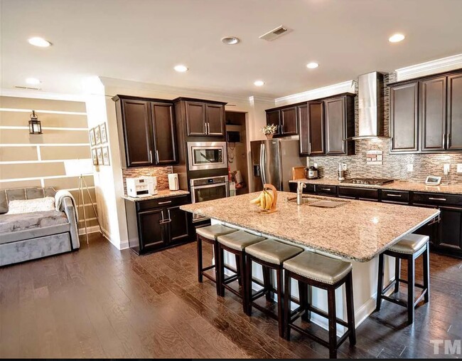 Gourmet Kitchen - 715 McRae Rd