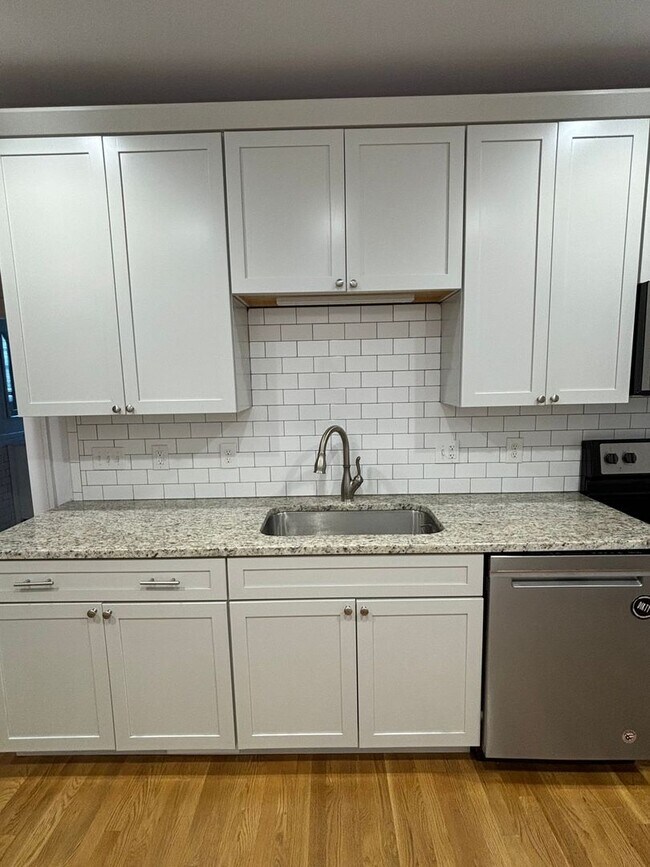 Foto del edificio - 1609 Linden Ave