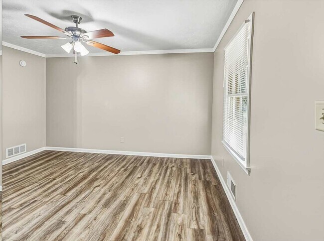 Foto del edificio - 4412 Bryant Dr SW