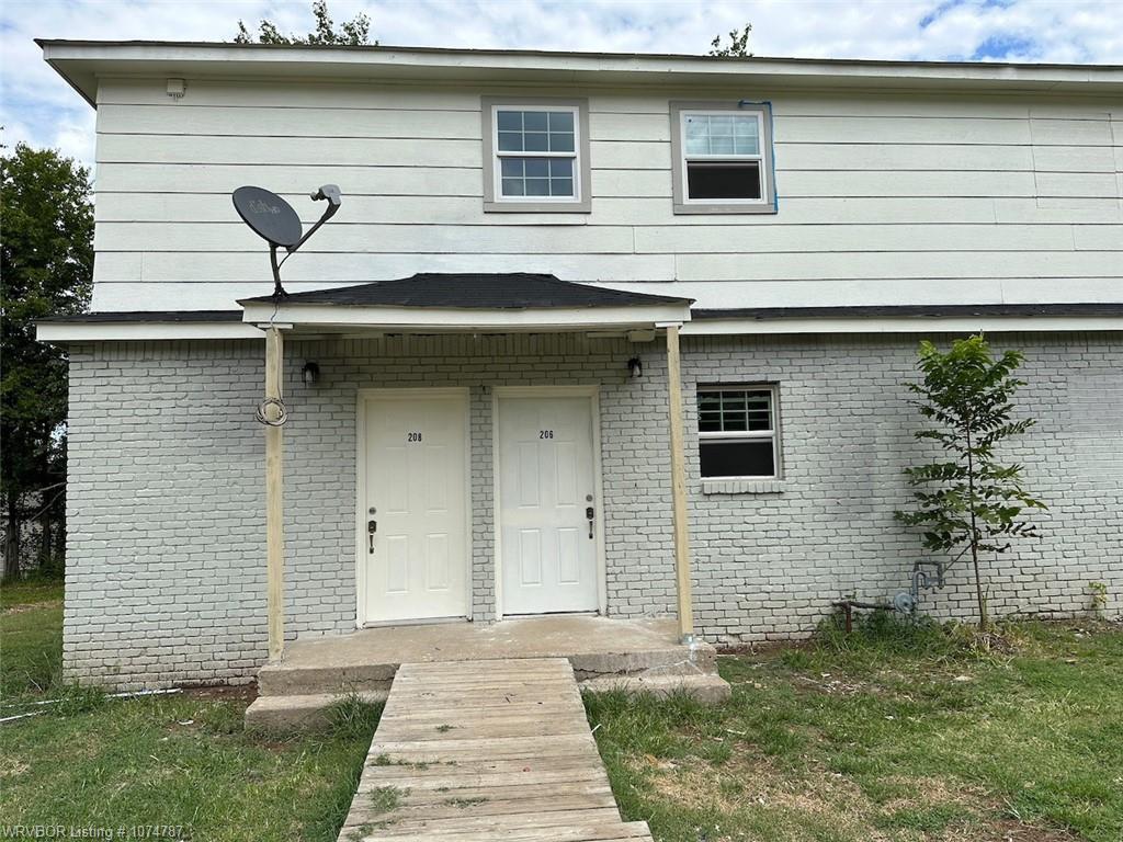 Primary Photo - 208 Wortham Dr