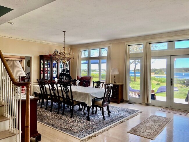 Foto del edificio - 351 Whidah Rd