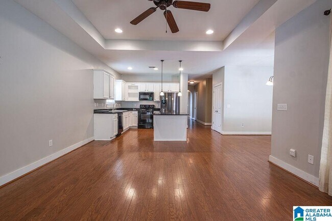Building Photo - 216 Chesser Way