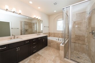 Building Photo - 4805 Jackson St