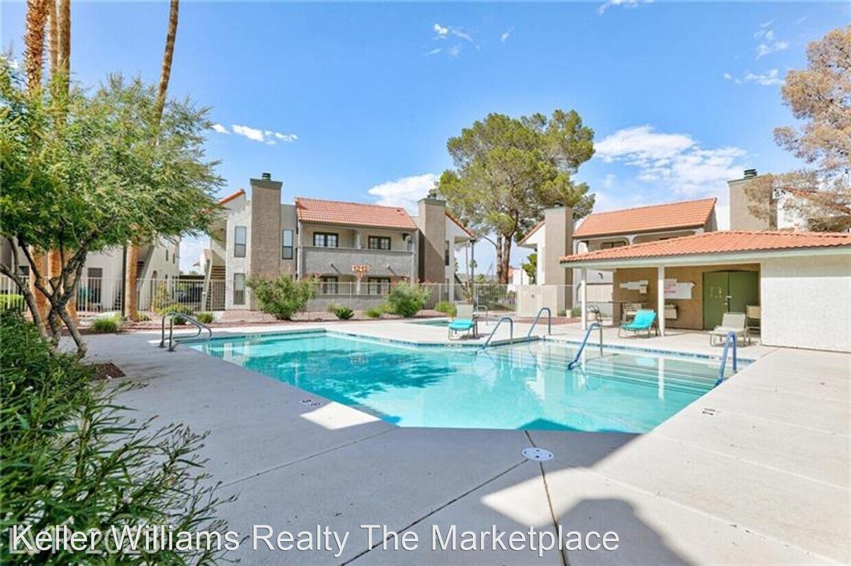 Primary Photo - 2 br, 2 bath House - 1212 Bass Dr Unit #C