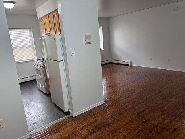 Foto del edificio - Kingsley Apartments