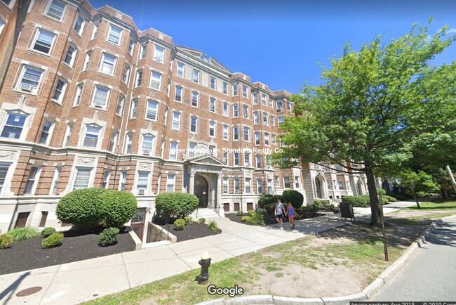 Foto del edificio - 1175 Boylston St