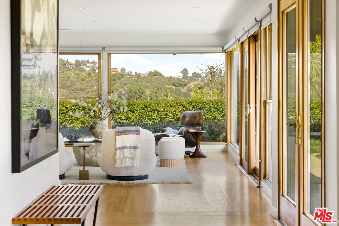 Foto principal - 2058 Westridge Rd