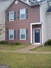 Building Photo - 8580 Thomas Rd