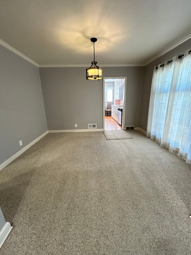 Building Photo - 3119 SW 11th St