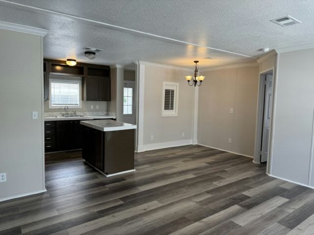 Building Photo - 9357 Eden Dr