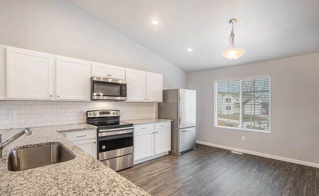Building Photo - Beautiful Street With Newer Home for Lease