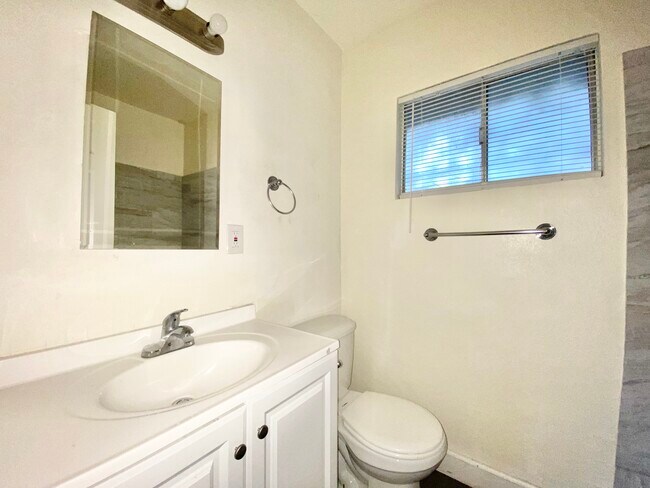 Foto del edificio - 4136 Abner St