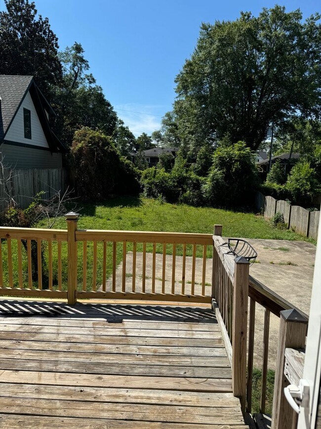 Foto del edificio - Price & Location!