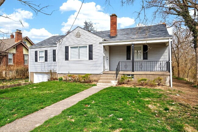 Foto del edificio - 1930 Stevens Ave