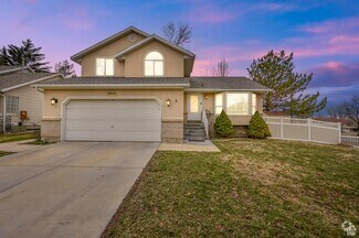 Building Photo - 8004 Old Barn Dr