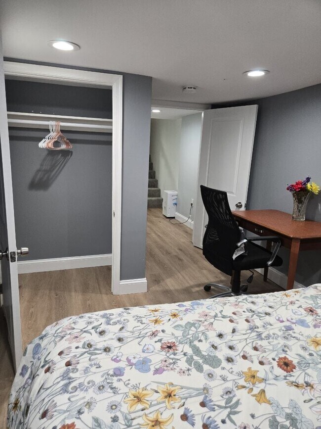 Foto del edificio - 821 N Bradford St
