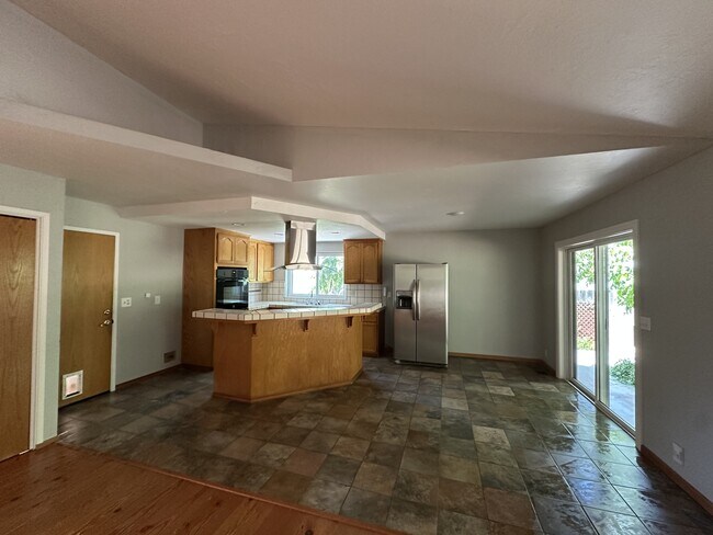 Foto del edificio - 4964 13th St