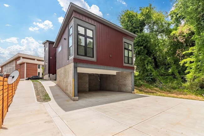 Building Photo - 507 Dupree St