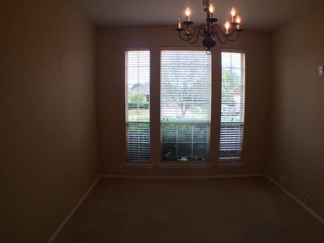 Foto del edificio - Huge Corner Lot in McKinney!