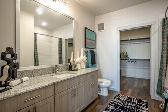 2BR, 2BA - 1,191SF - Primary Bathroom - Jameson