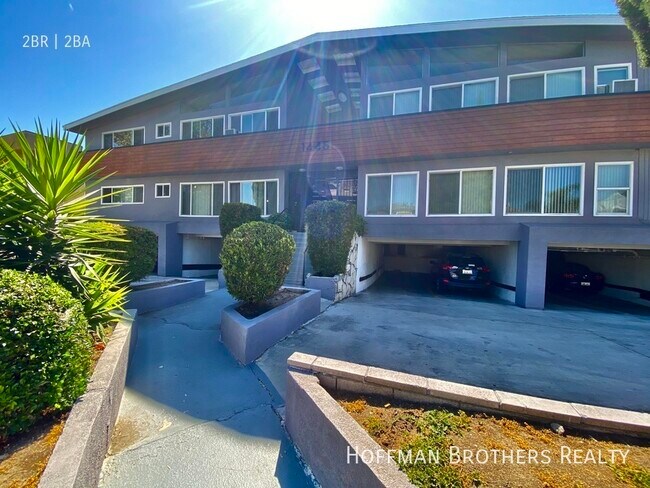 Foto del edificio - 1445 S Sherbourne Dr
