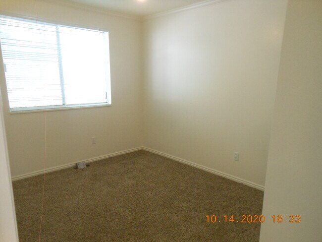 Building Photo - 791 E Savannah Ct
