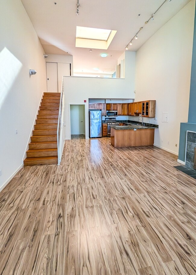 Photo - 950 Harrison St Townhome