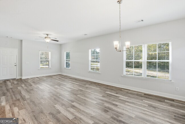 Foto del edificio - 210 Price St