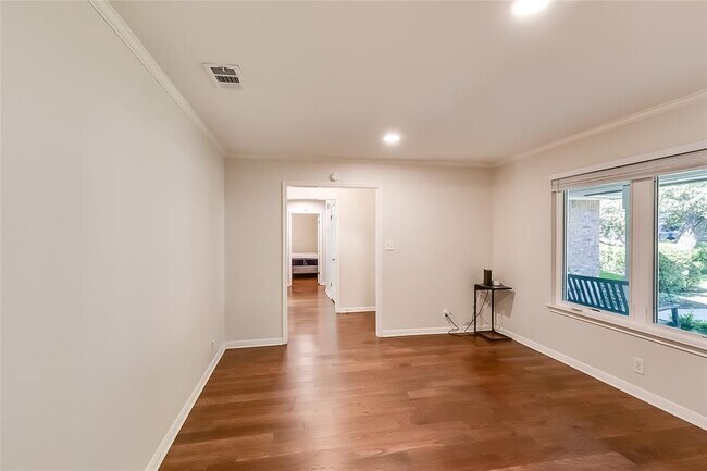 Foto del edificio - 11209 Deadoak Ln