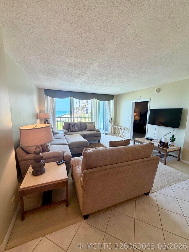 Building Photo - 5400 N Ocean Dr