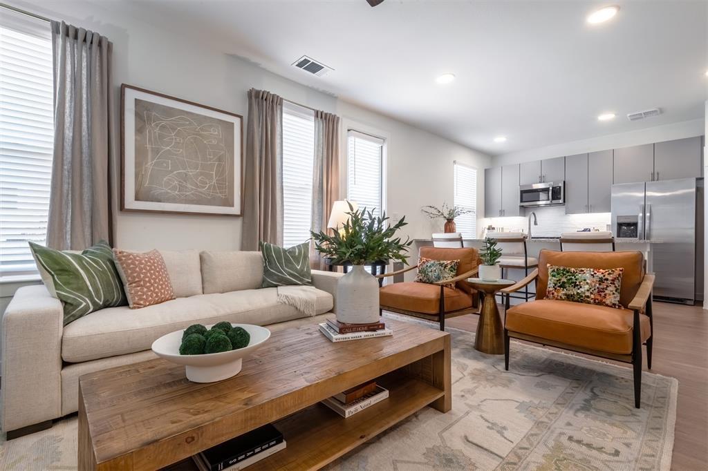 Foto principal - 2252 Yellow Warbler Dr