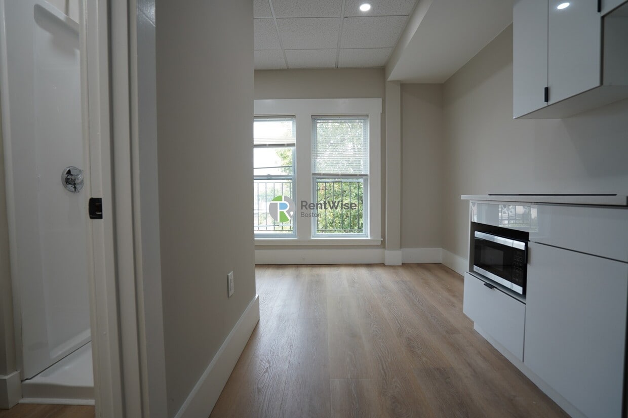 Foto principal - 142 Dorchester St