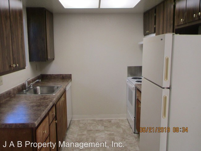 Building Photo - 3032 Wentworth Dr