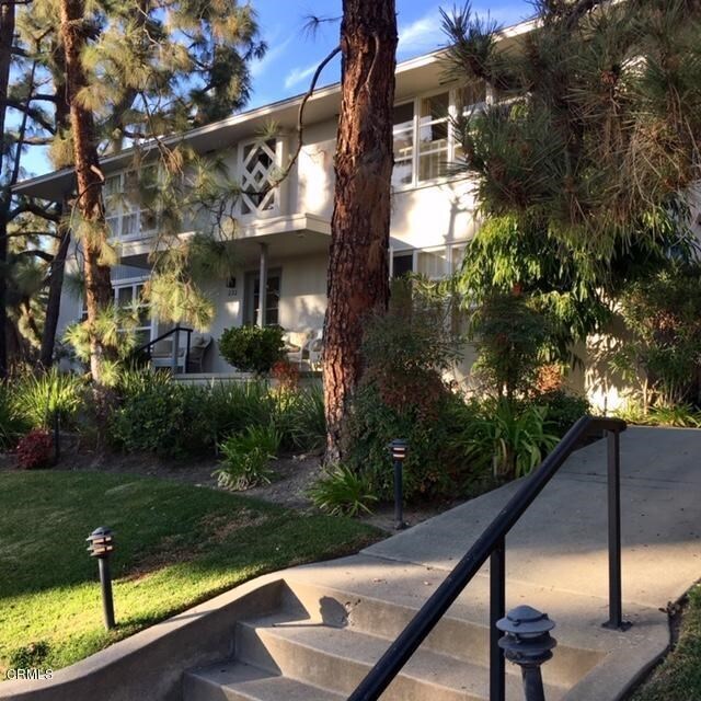 Primary Photo - 232 Mockingbird Ln