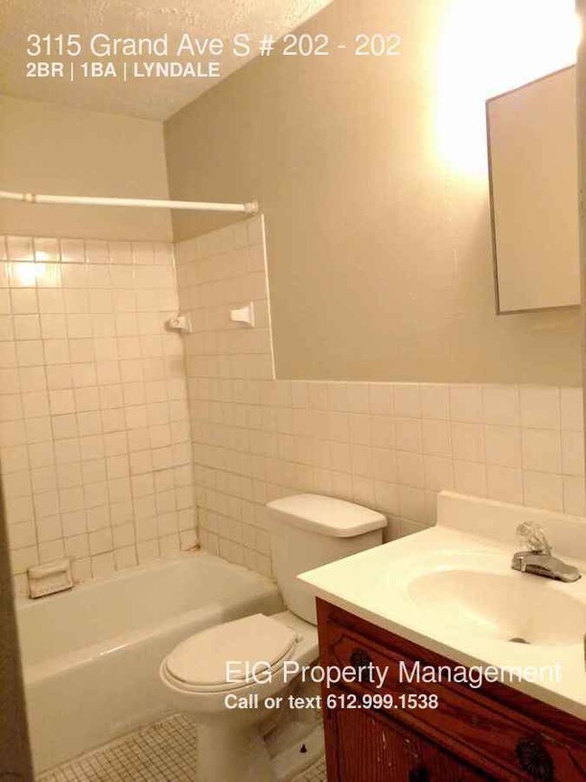 Foto del edificio - 3115 Grand Ave S