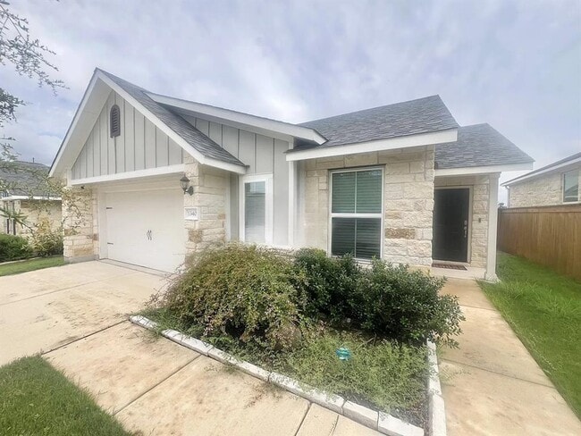 Building Photo - 1340 Low Branch Ln