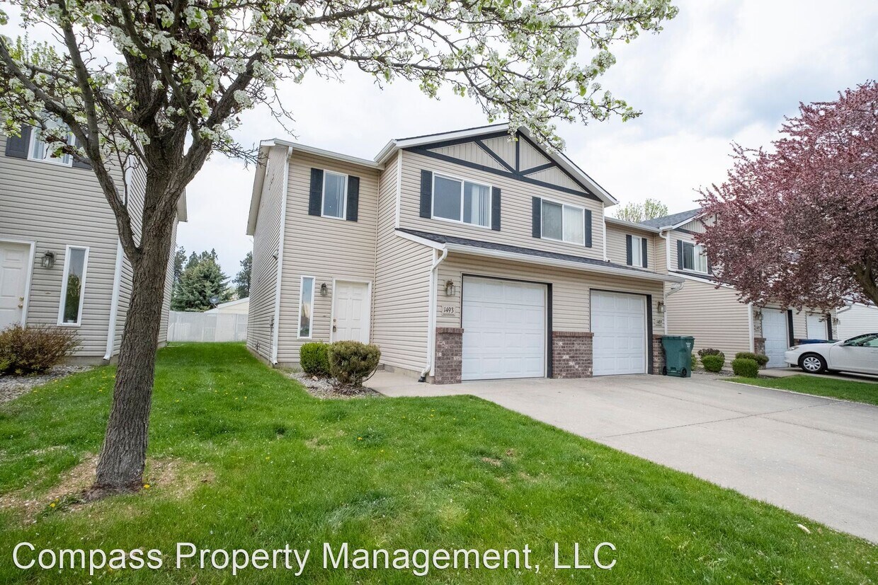 1493 W Hyacinth Ln, Coeur d'Alene, ID 83815 House Rental in Coeur d