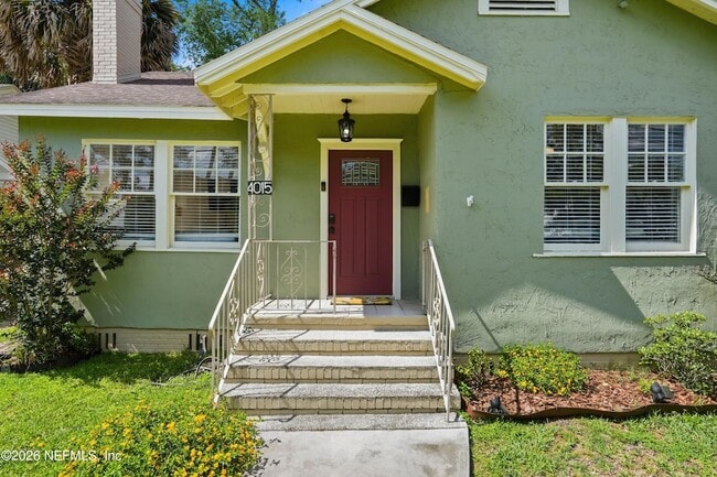 Building Photo - 4015 College St