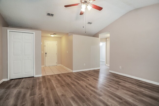 Building Photo - 8173 Tessa Terrace E